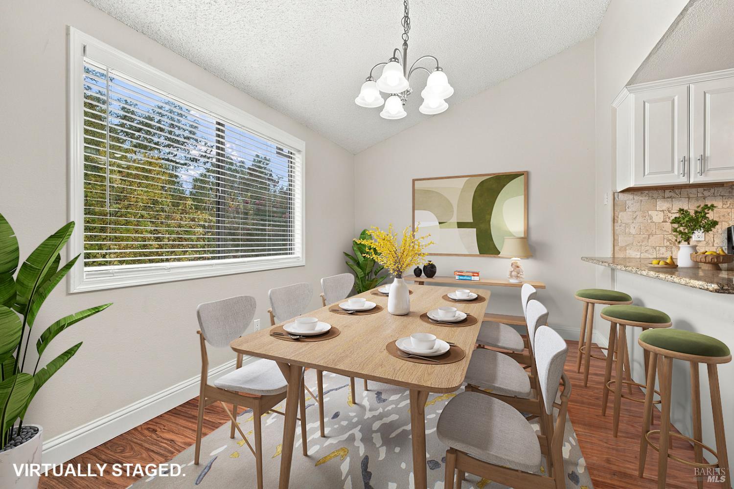 344 Los Alamos Road Santa Rosa CA 95409
