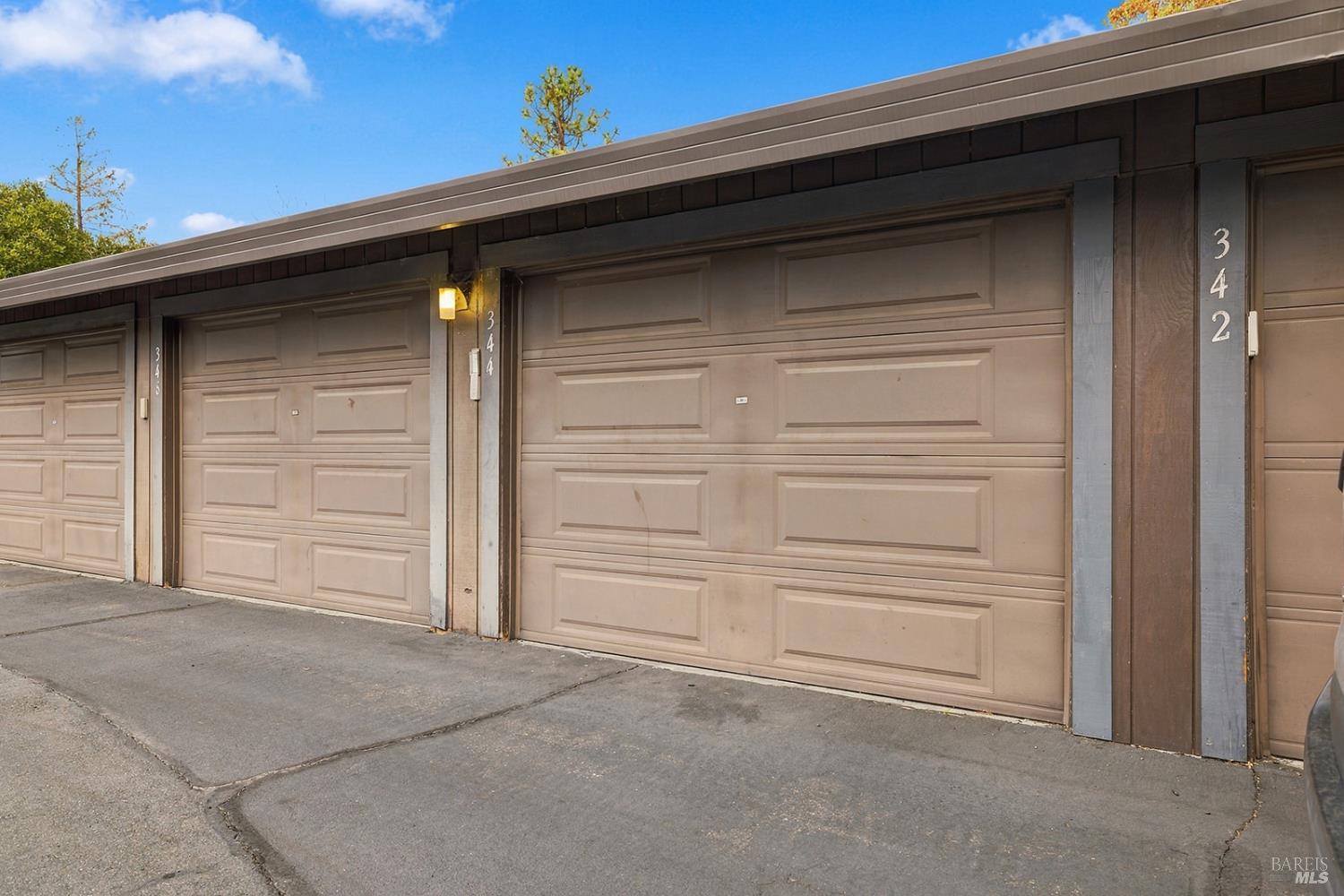 344 Los Alamos Road Santa Rosa CA 95409