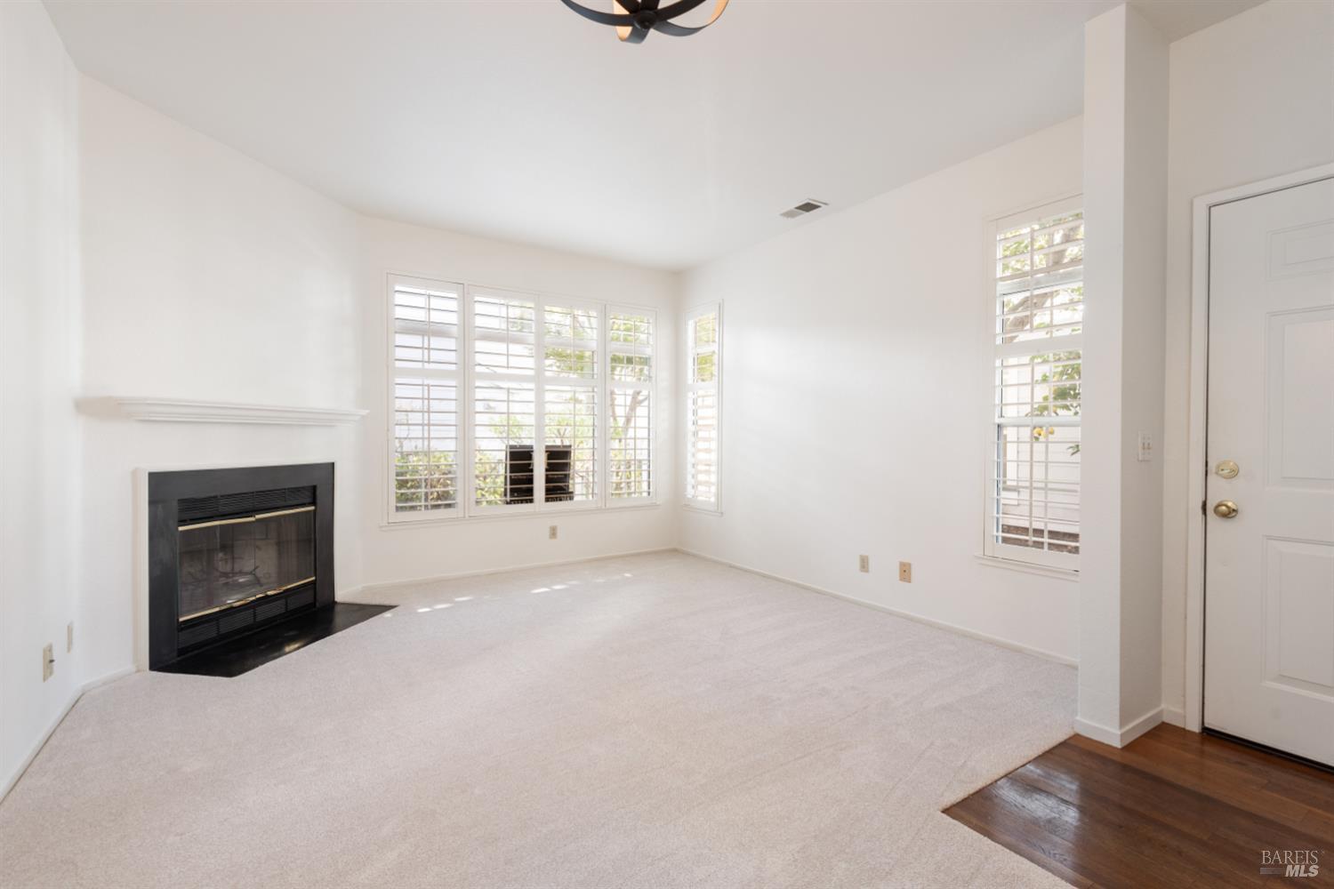 220 Commodore Drive Richmond CA 94804