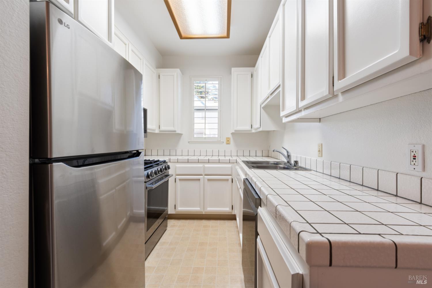 220 Commodore Drive Richmond CA 94804