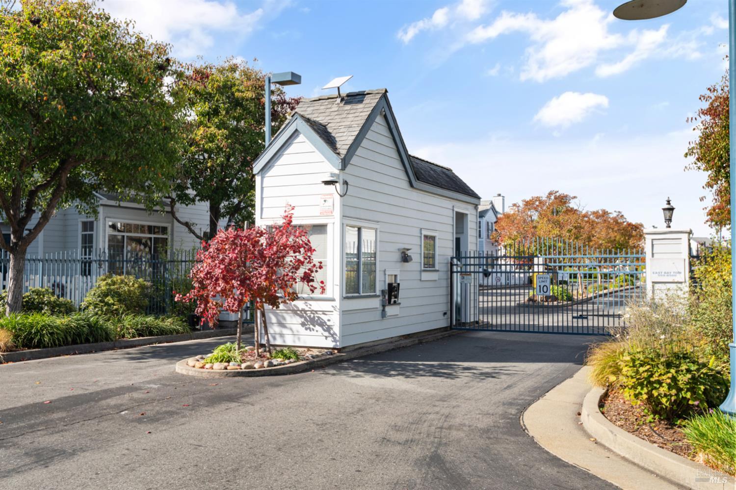 220 Commodore Drive Richmond CA 94804