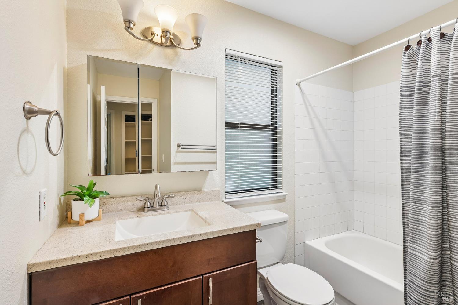 93 Nicholas Court Cotati CA 94931