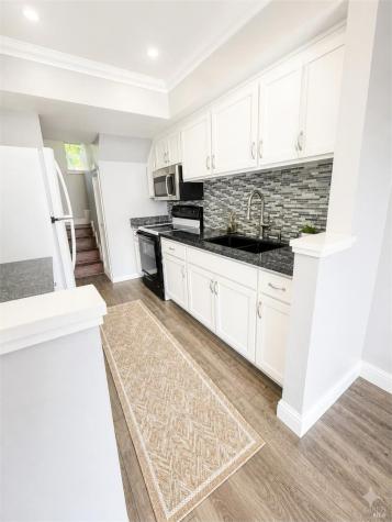 1984 Windmill Circle Santa Rosa CA 95403