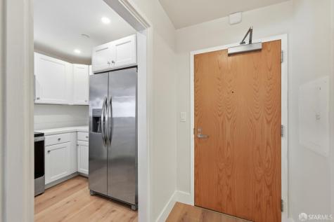 1 Daniel Burnham Court San Francisco CA 94109