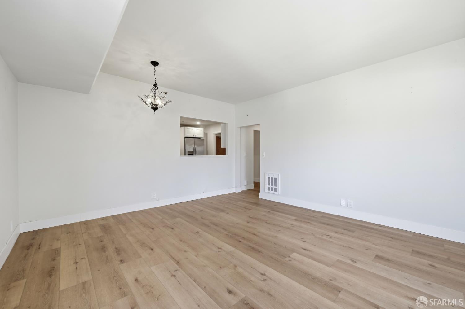 1 Daniel Burnham Court San Francisco CA 94109