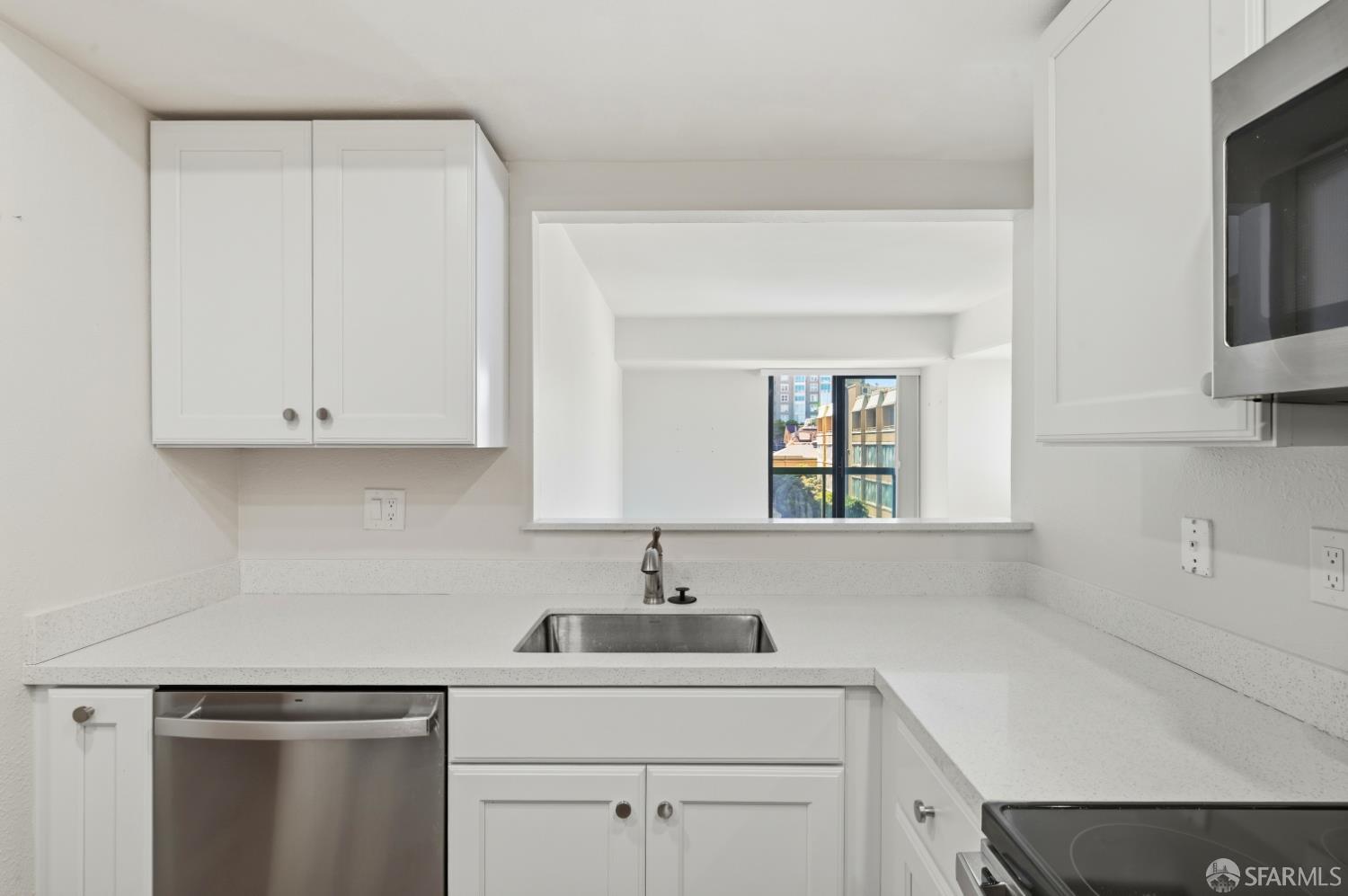 1 Daniel Burnham Court San Francisco CA 94109