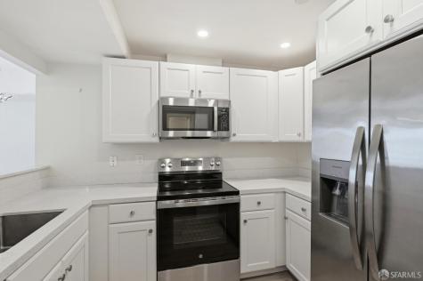 1 Daniel Burnham Court San Francisco CA 94109