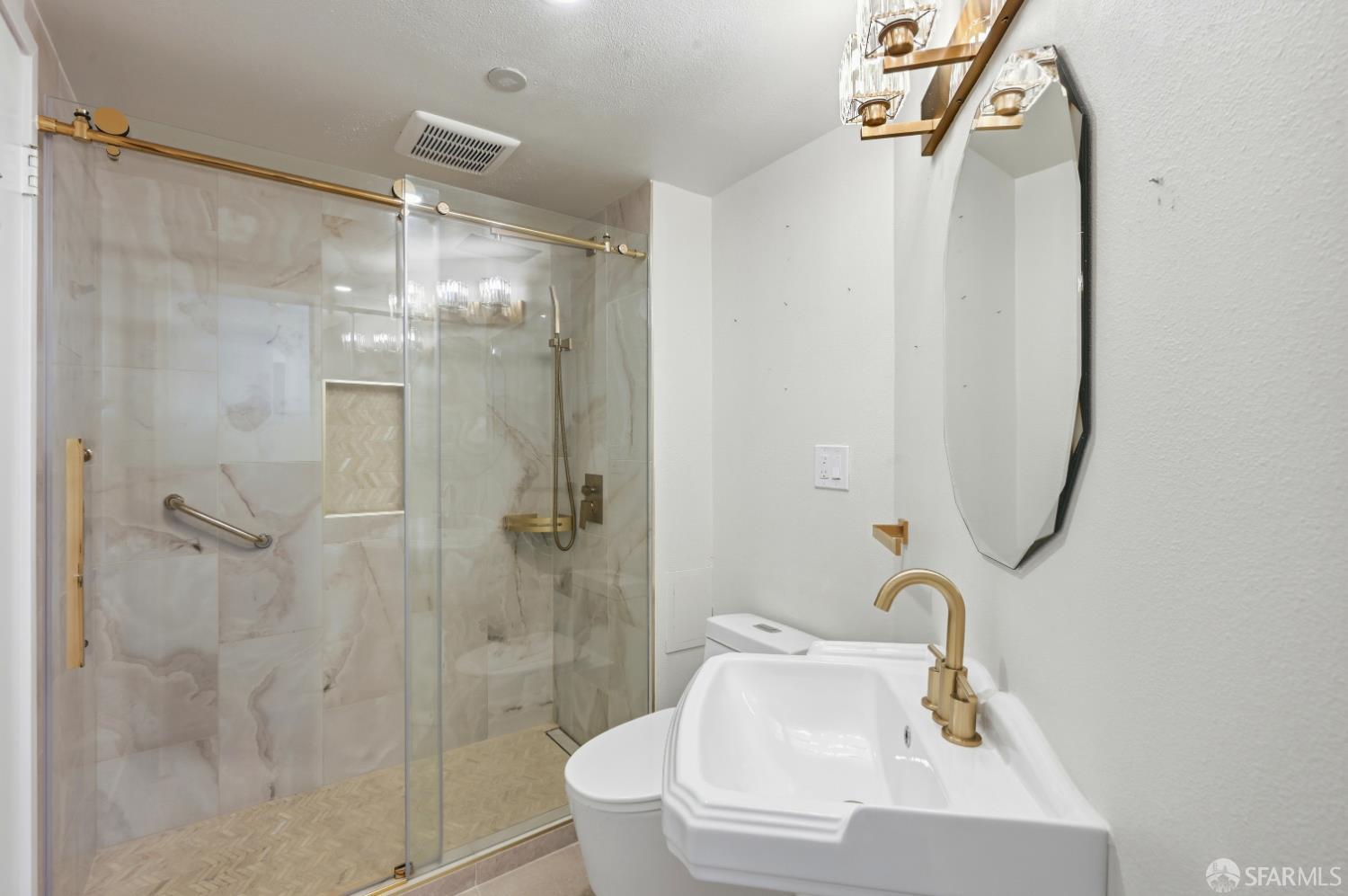 1 Daniel Burnham Court San Francisco CA 94109