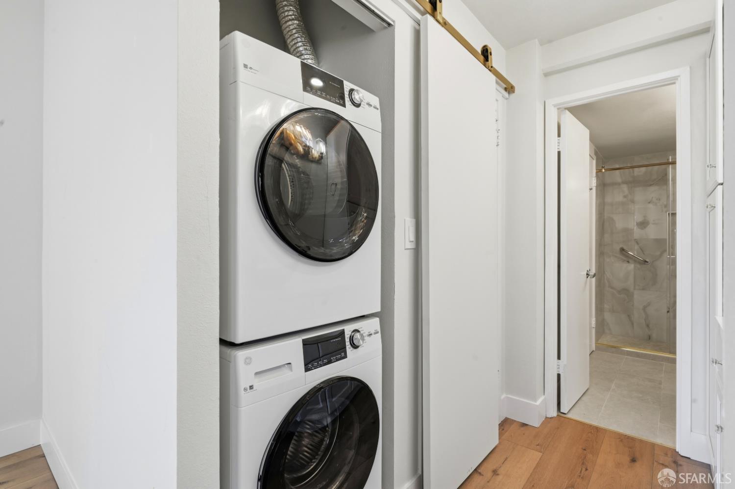 1 Daniel Burnham Court San Francisco CA 94109