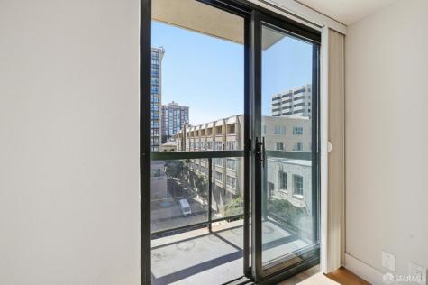 1 Daniel Burnham Court San Francisco CA 94109