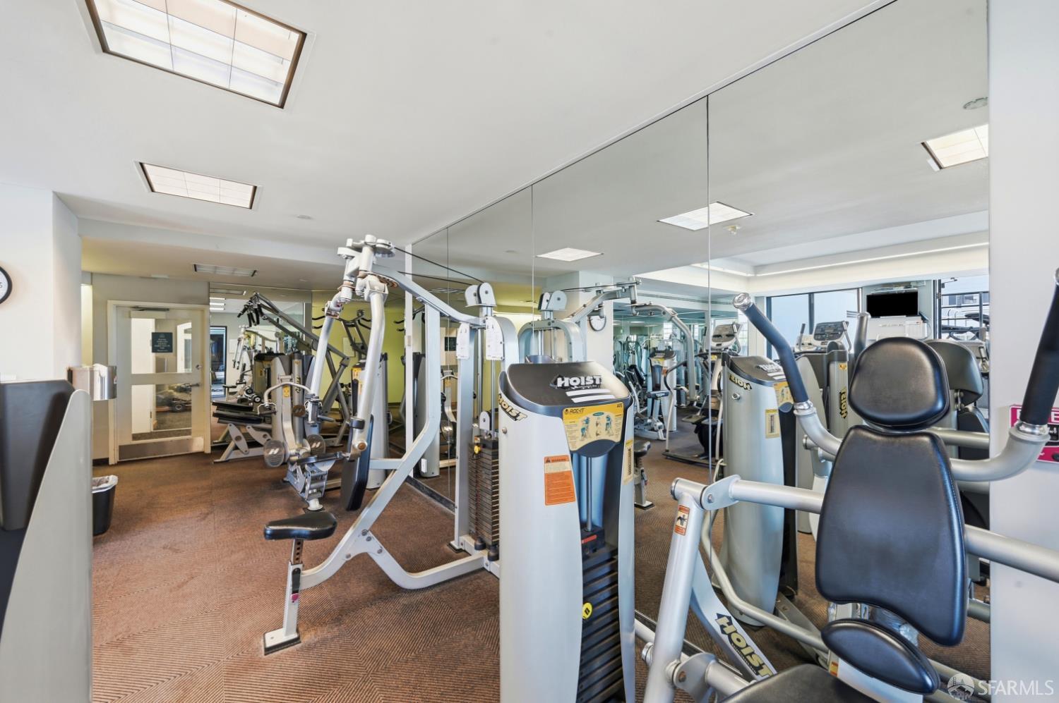 1 Daniel Burnham Court San Francisco CA 94109
