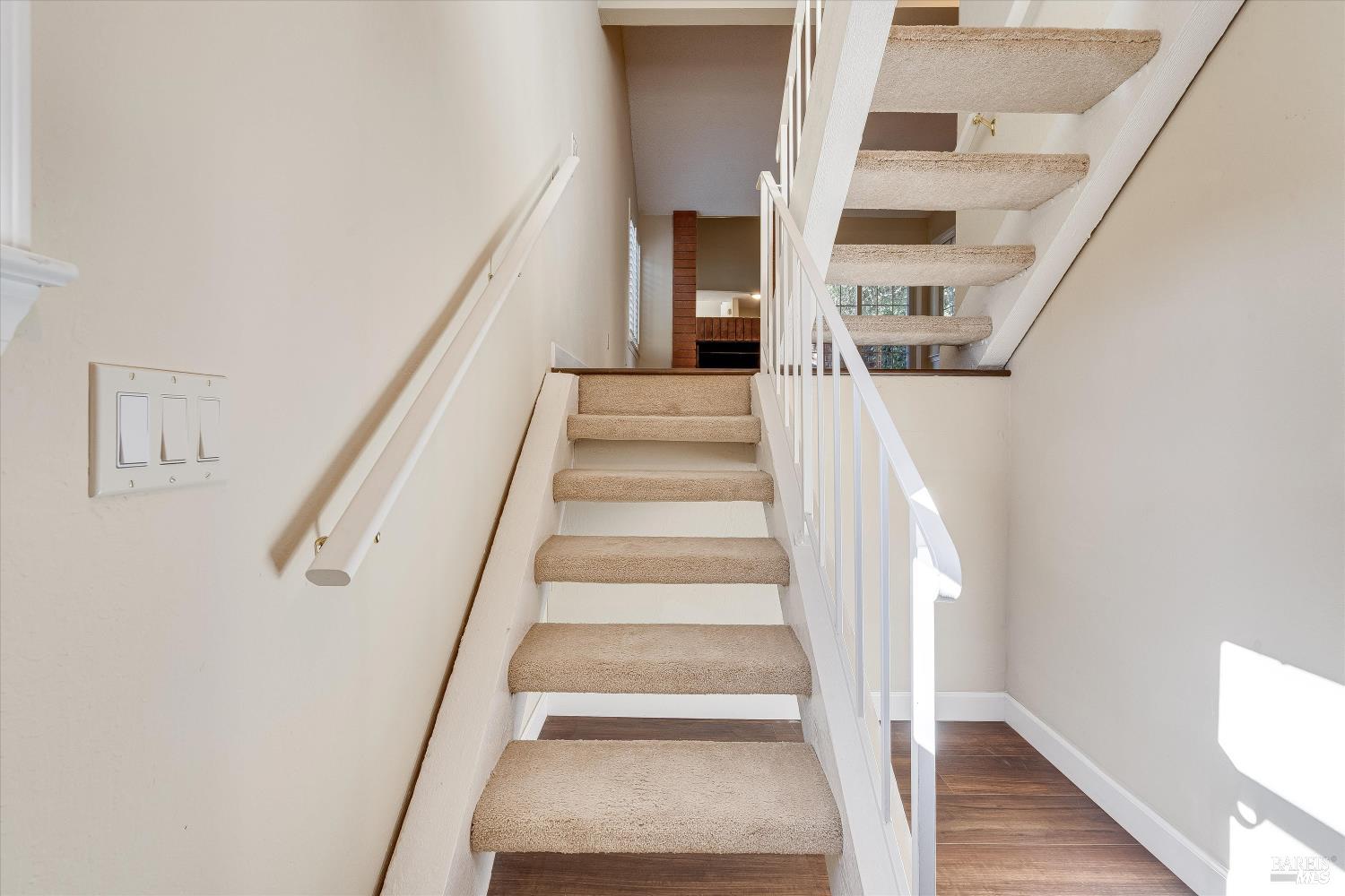 3007 Lago Vista Way Santa Rosa CA 95405