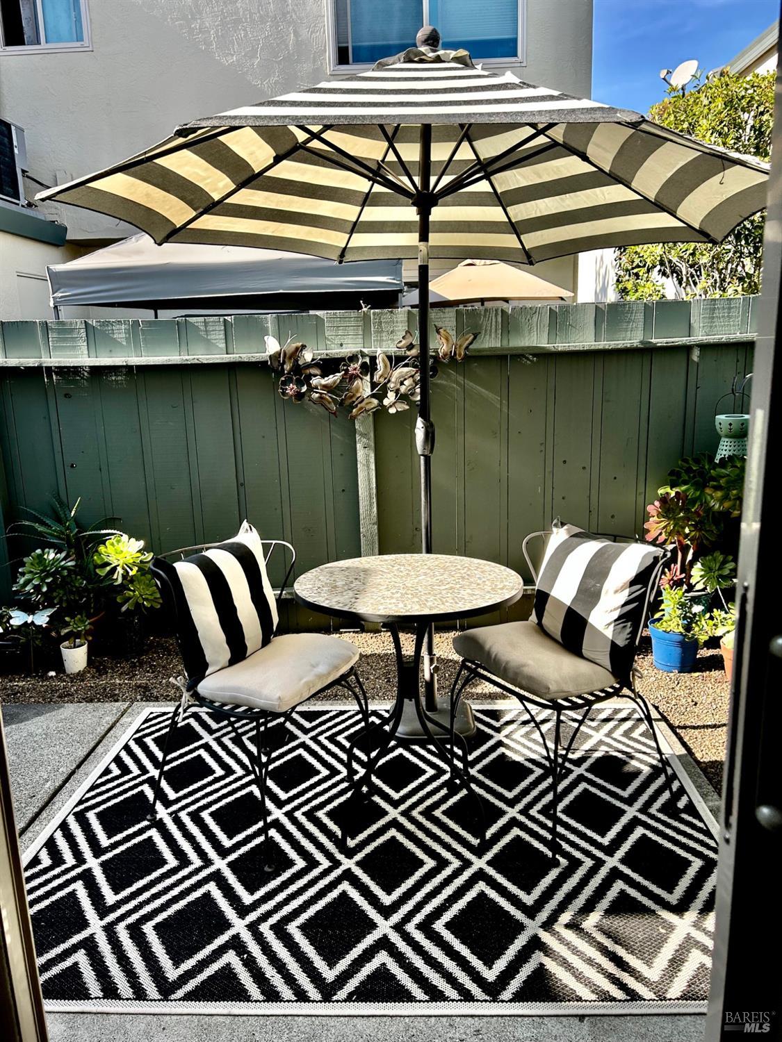 1118 Marina Drive Napa CA 94559