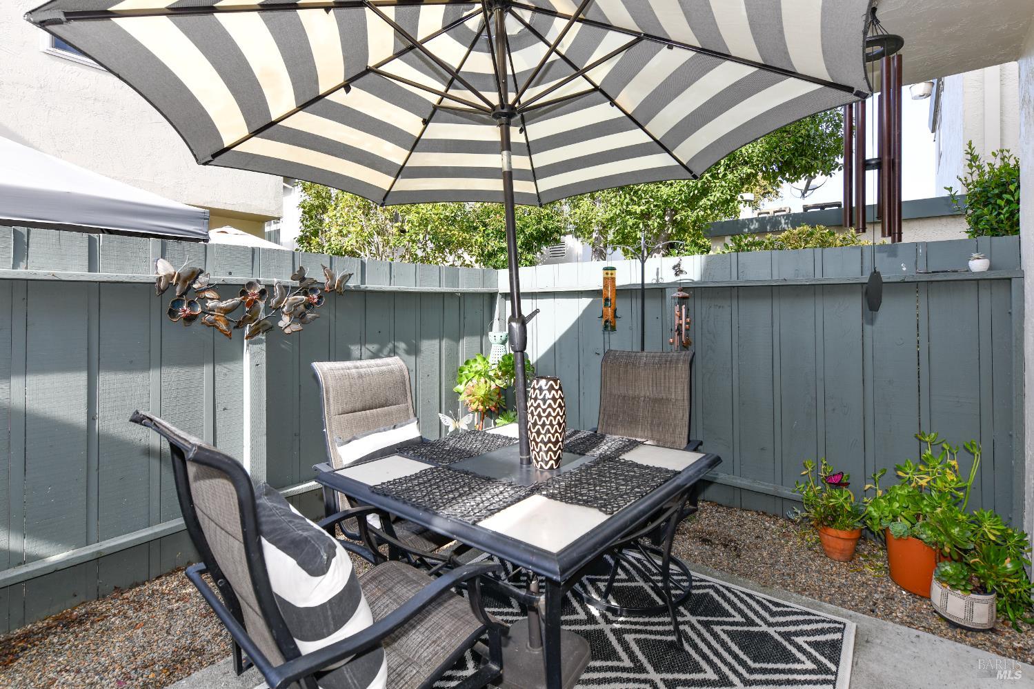 1118 Marina Drive Napa CA 94559