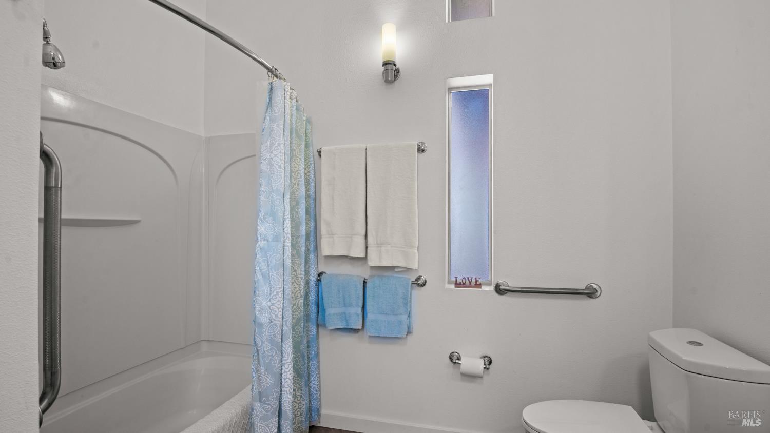 1346 Yulupa Avenue Santa Rosa CA 95405