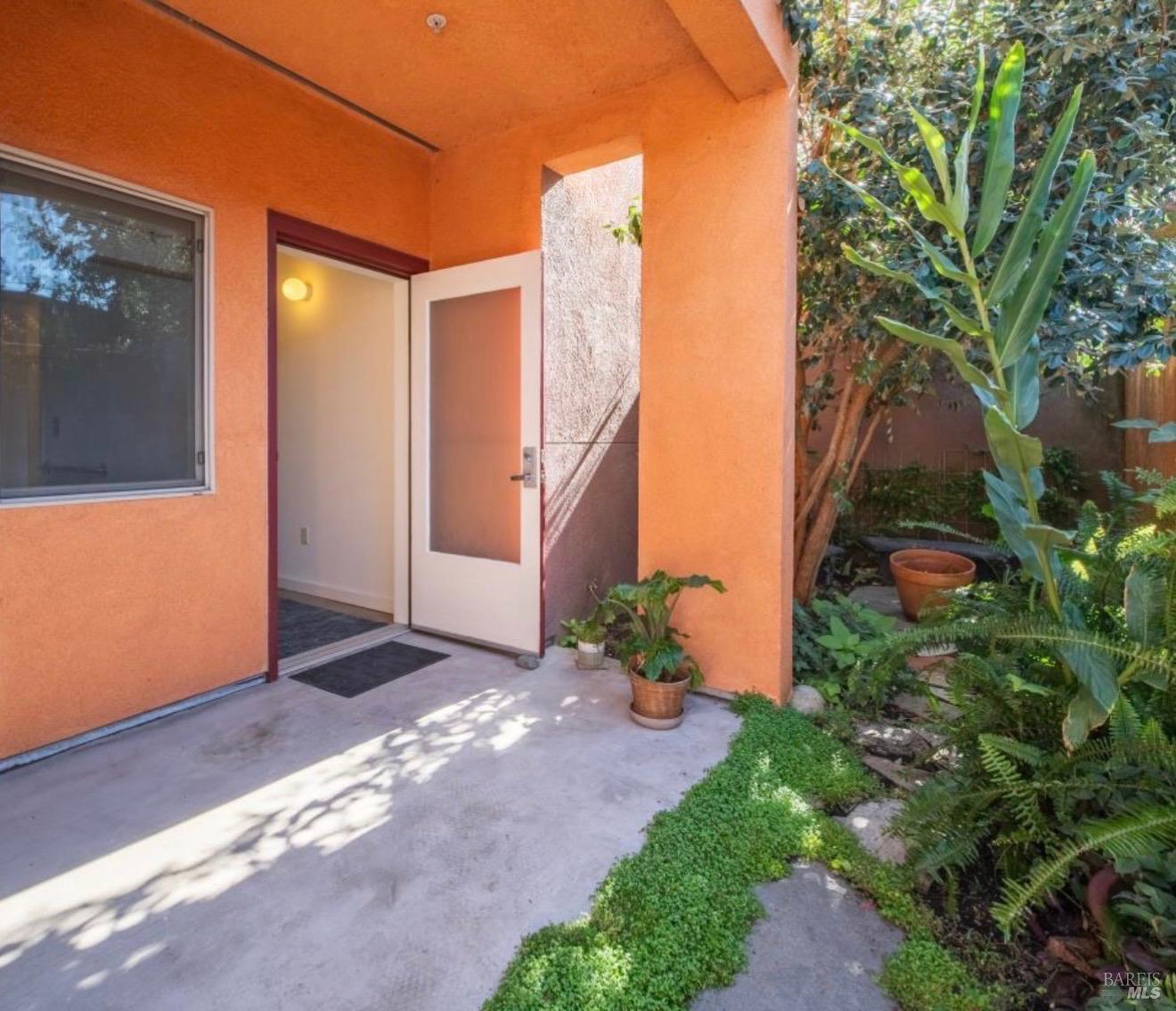 1346 Yulupa Avenue Santa Rosa CA 95405