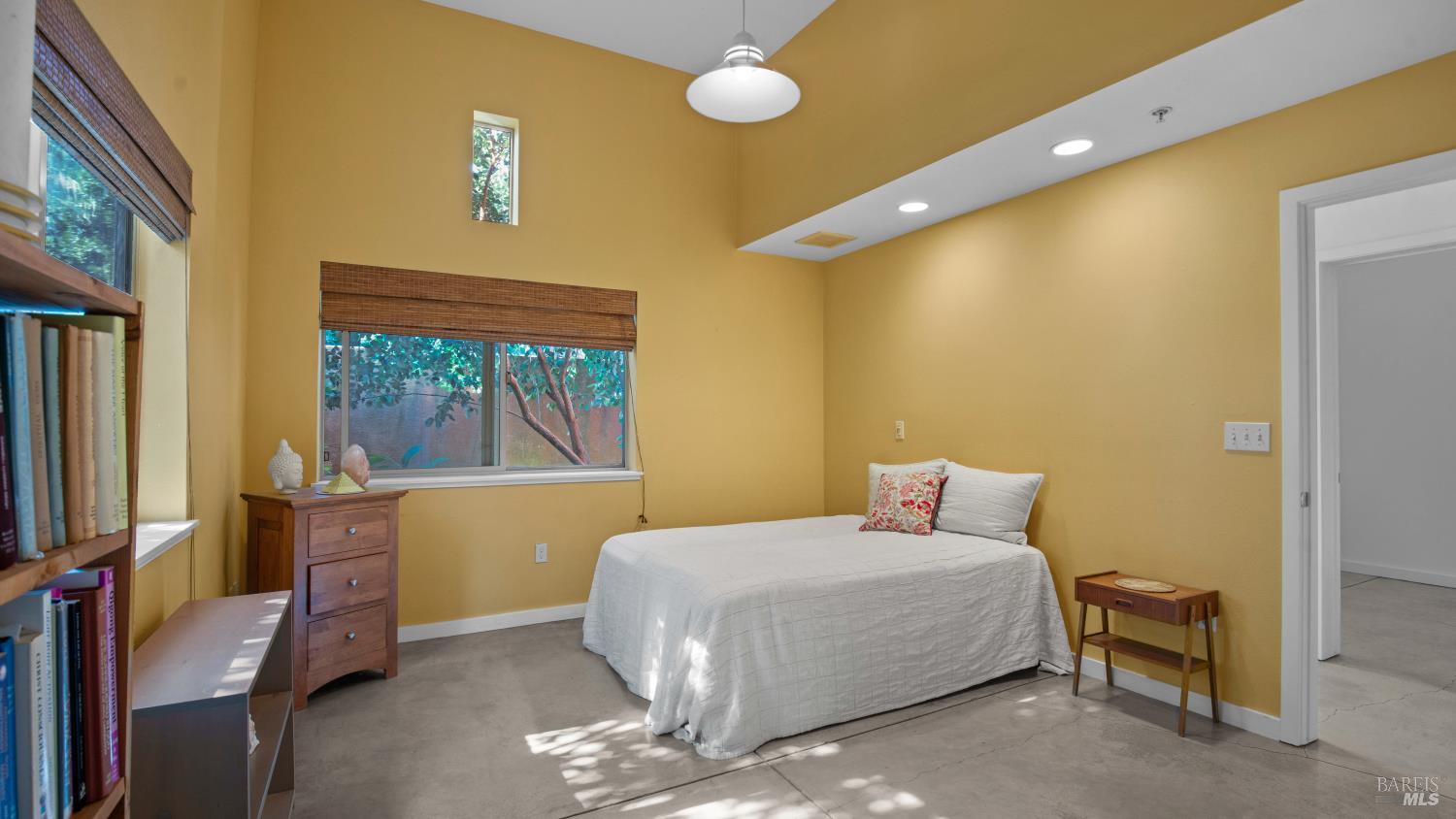 1346 Yulupa Avenue Santa Rosa CA 95405
