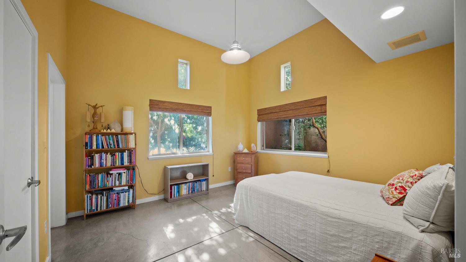 1346 Yulupa Avenue Santa Rosa CA 95405