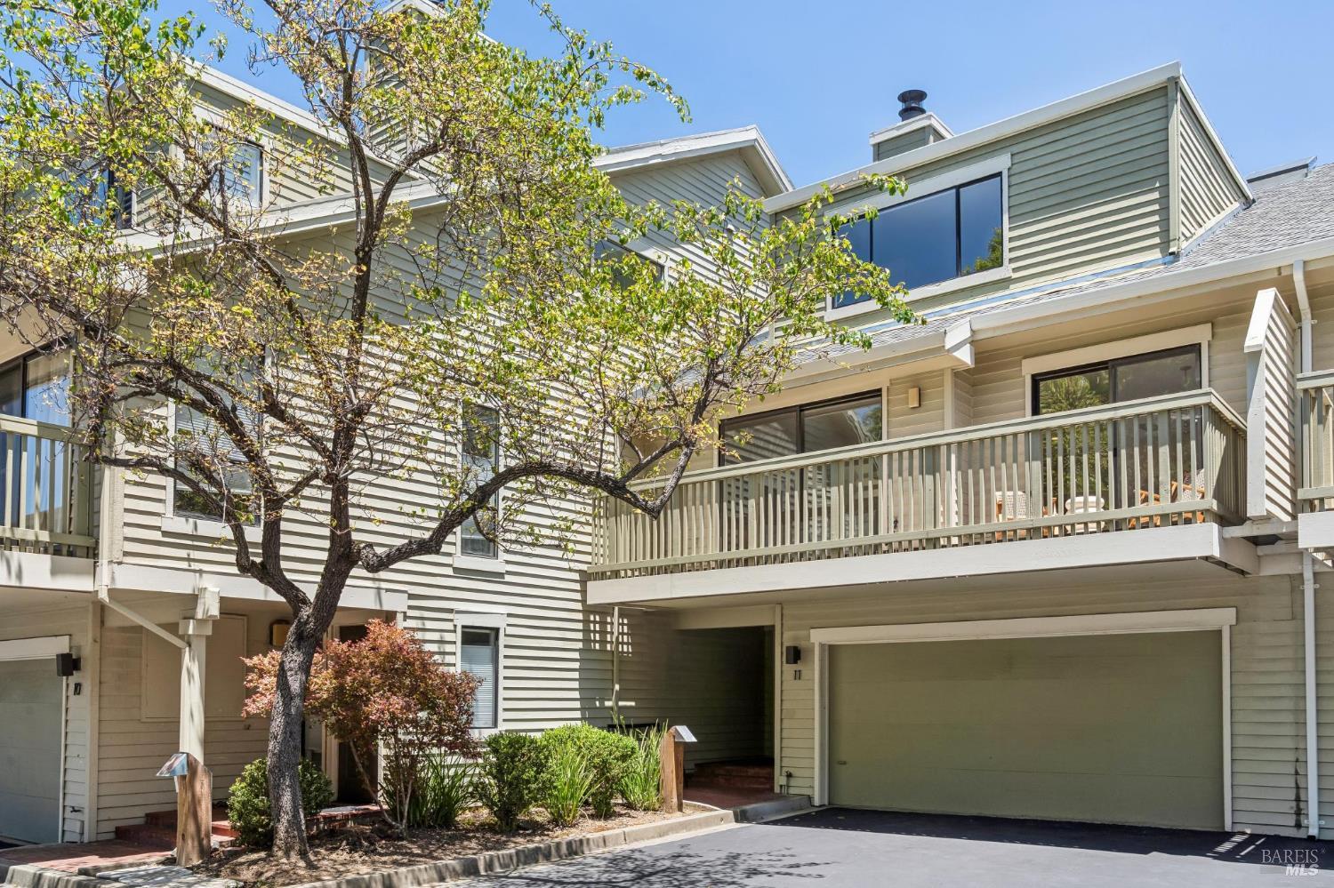 11 Eucalyptus Knoll Street Mill Valley CA 94941