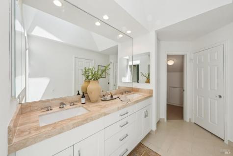 11 Eucalyptus Knoll Street Mill Valley CA 94941