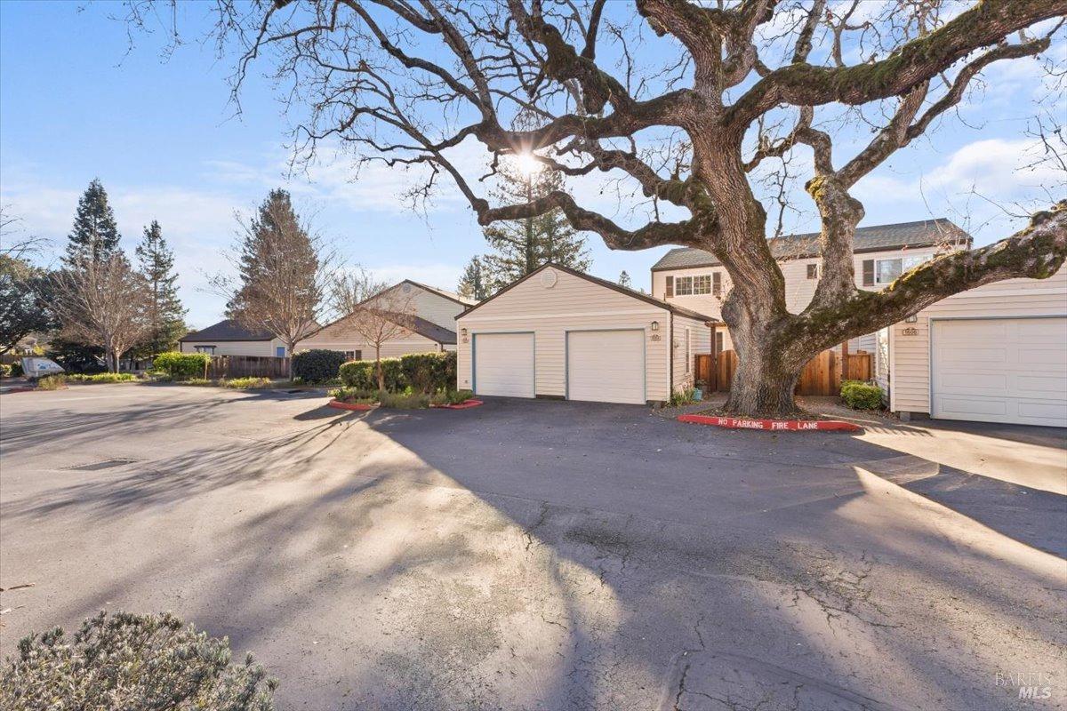 1604 Yardley Street Santa Rosa CA 95403