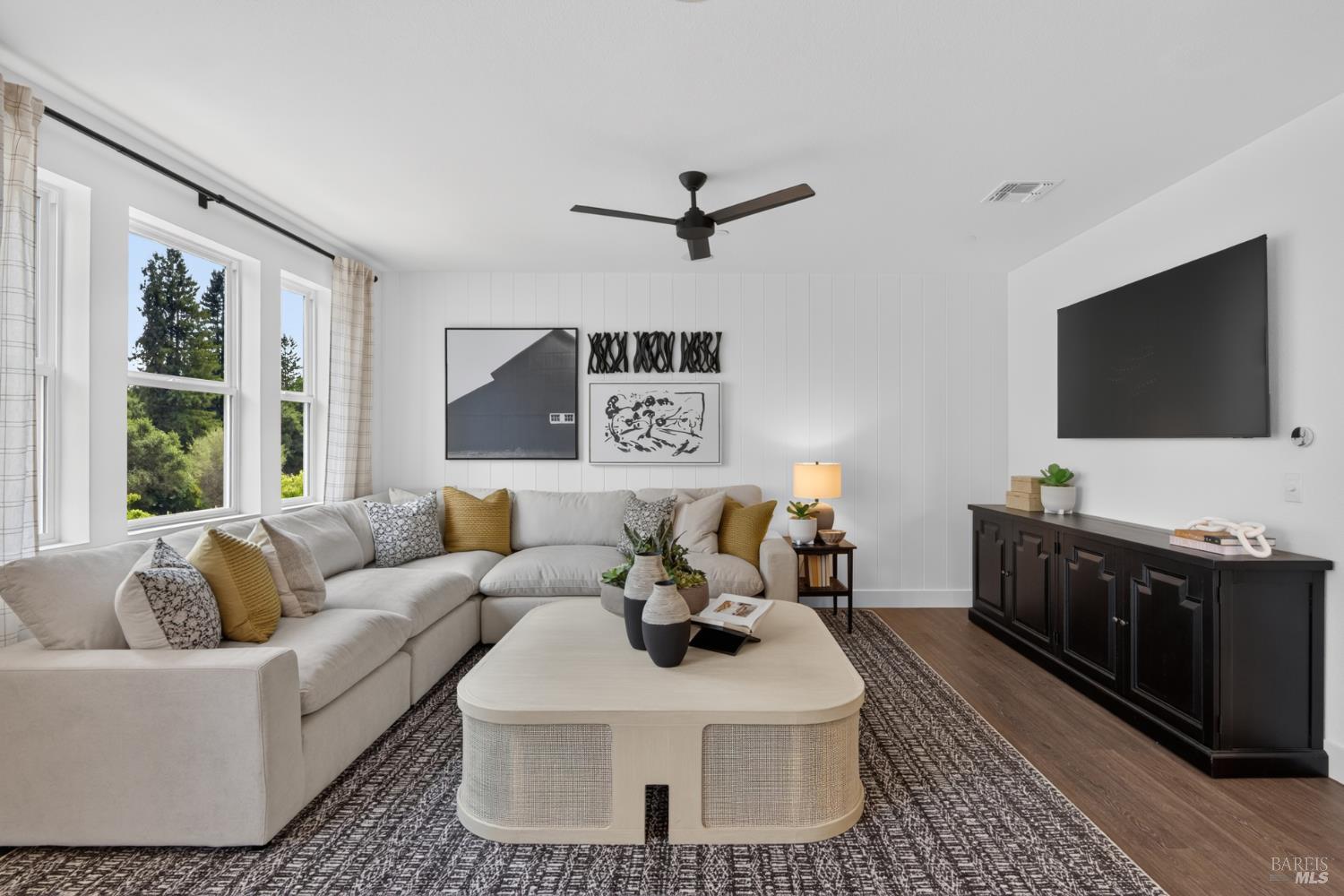 203 Pippin Court Sebastopol CA 95407
