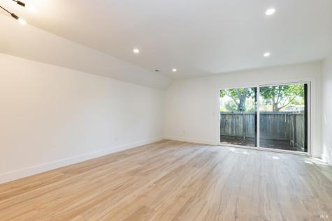 139 Vista View Drive Cloverdale CA 95425