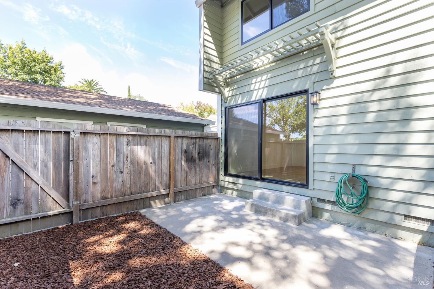 139 Vista View Drive Cloverdale CA 95425
