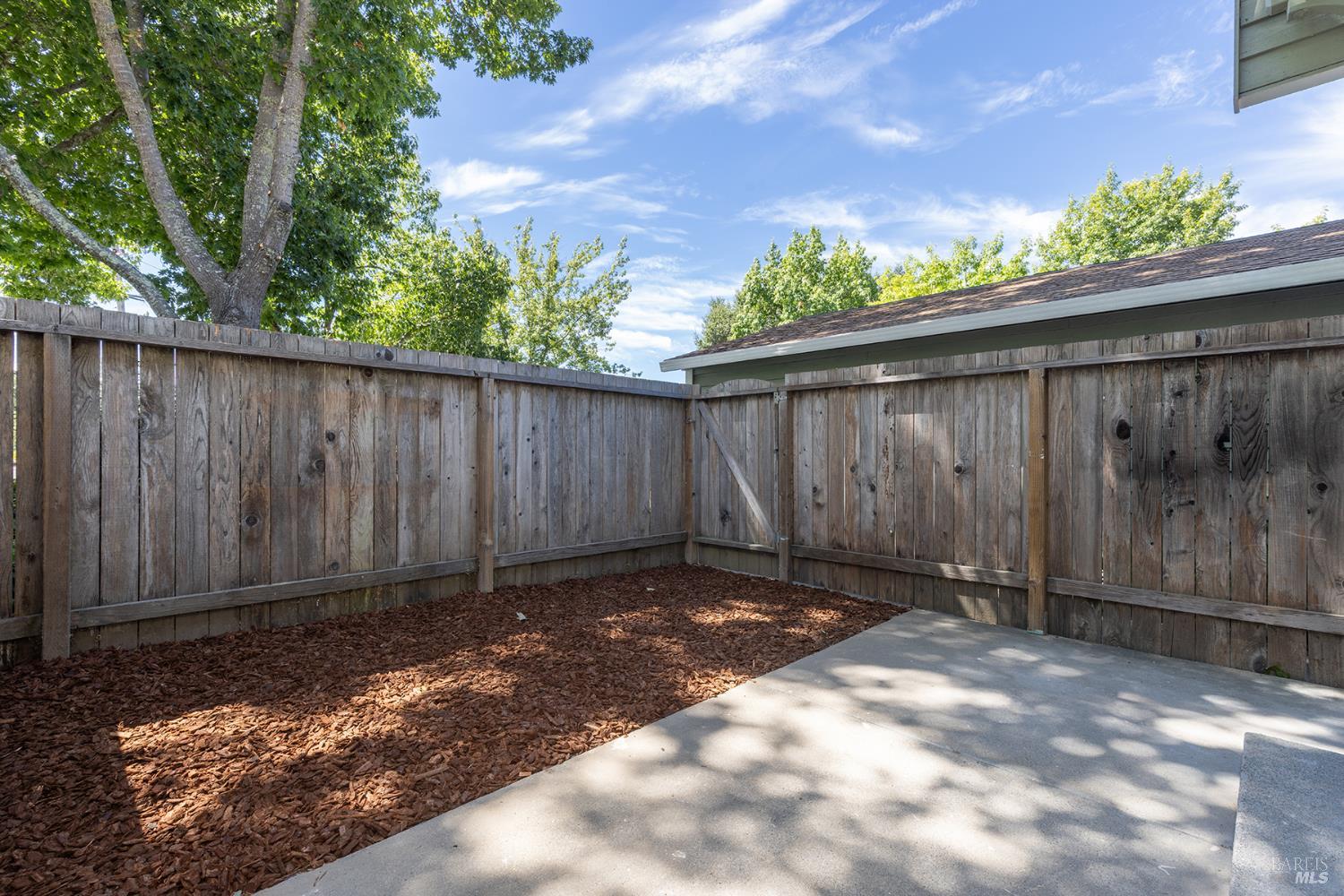 139 Vista View Drive Cloverdale CA 95425