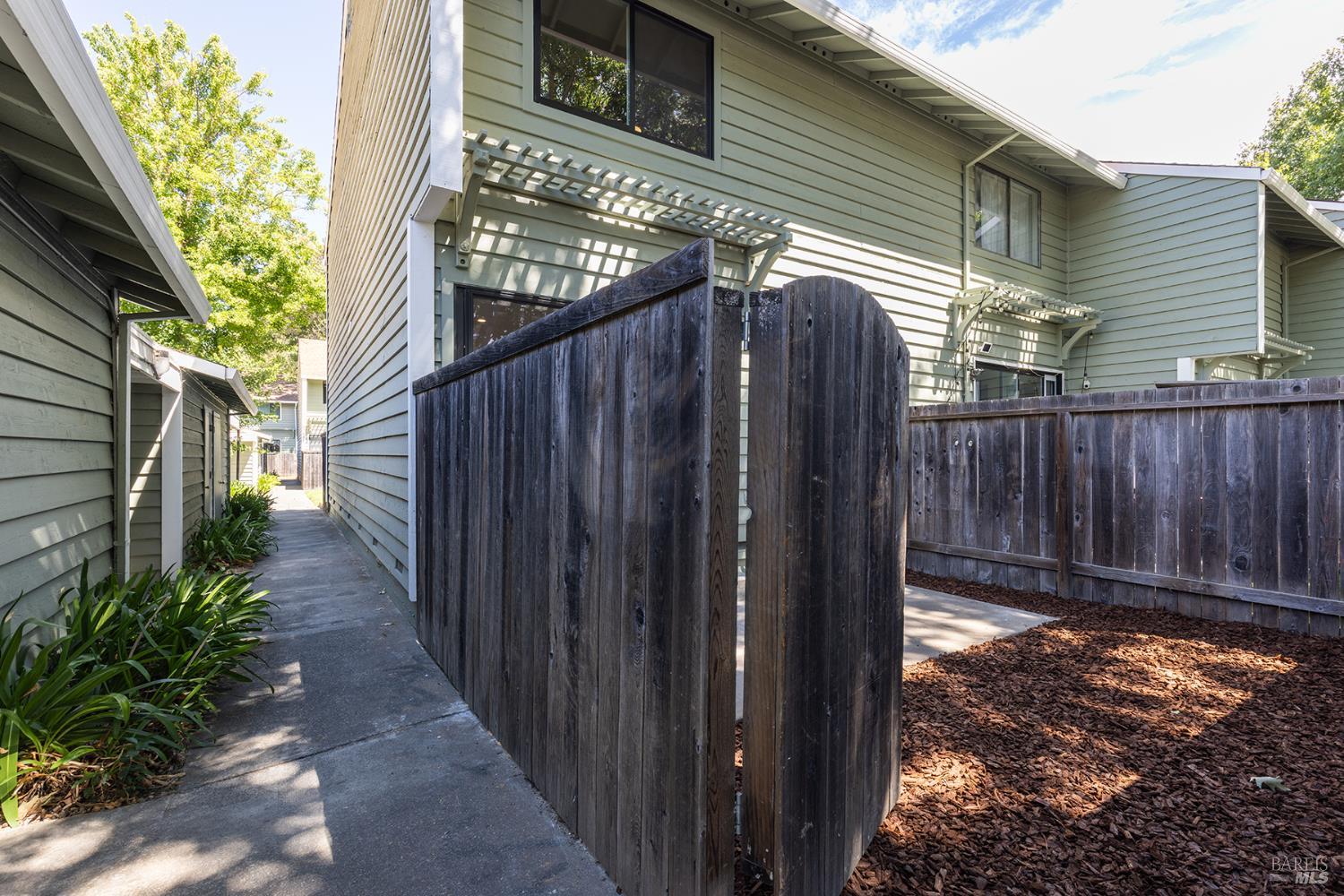 139 Vista View Drive Cloverdale CA 95425