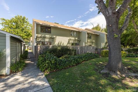 139 Vista View Drive Cloverdale CA 95425