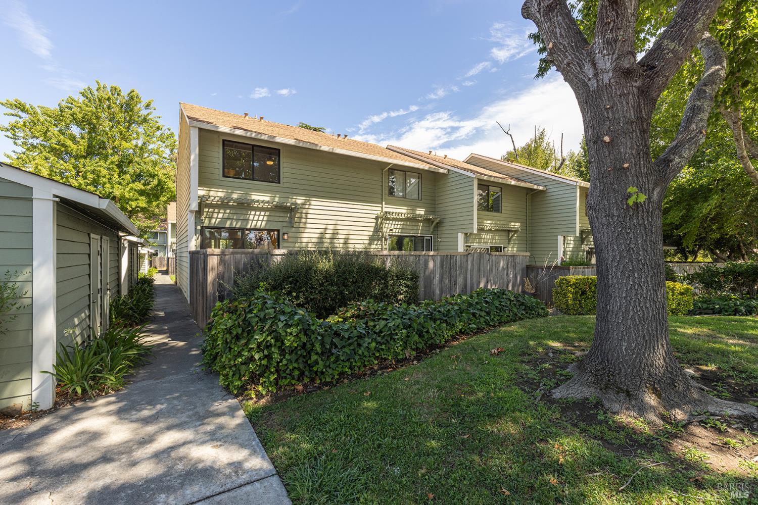 139 Vista View Drive Cloverdale CA 95425