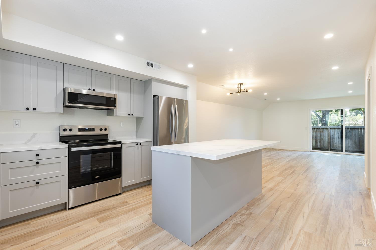 139 Vista View Drive Cloverdale CA 95425