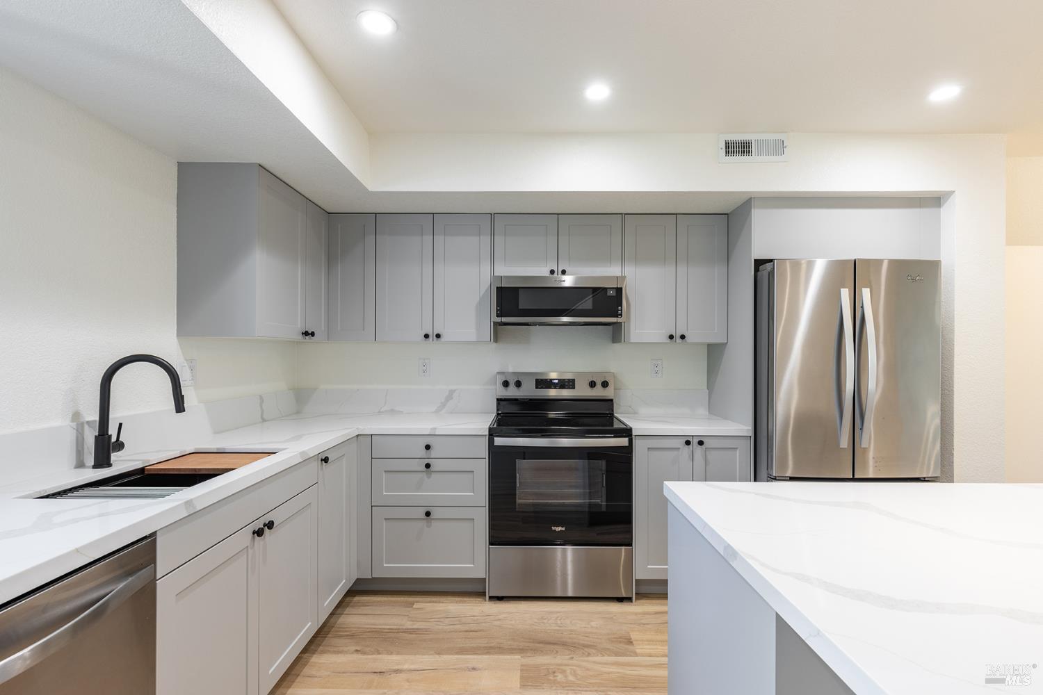 139 Vista View Drive Cloverdale CA 95425