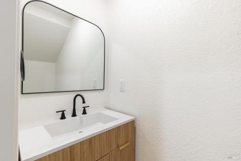 139 Vista View Drive Cloverdale CA 95425