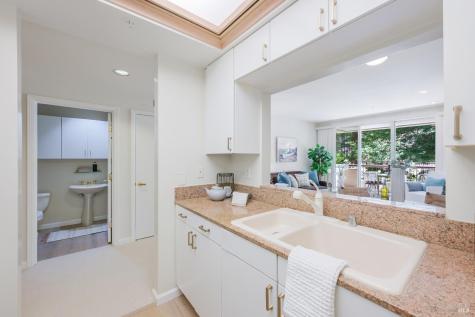 200 Deer Valley Road San Rafael CA 94903