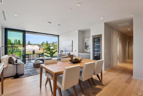 171 Sawmilll Circle Healdsburg CA 95448