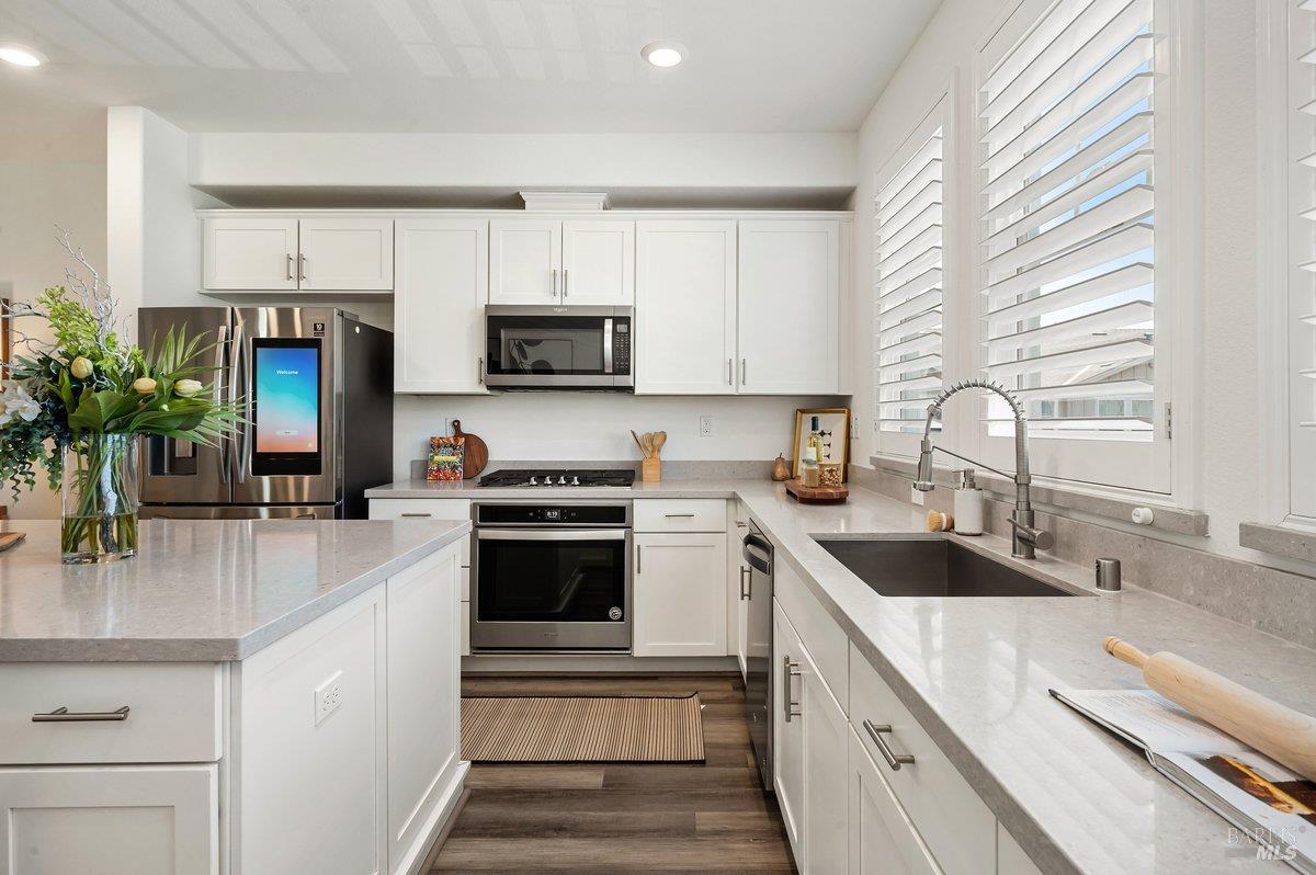 13 Idro Way Novato CA 94945