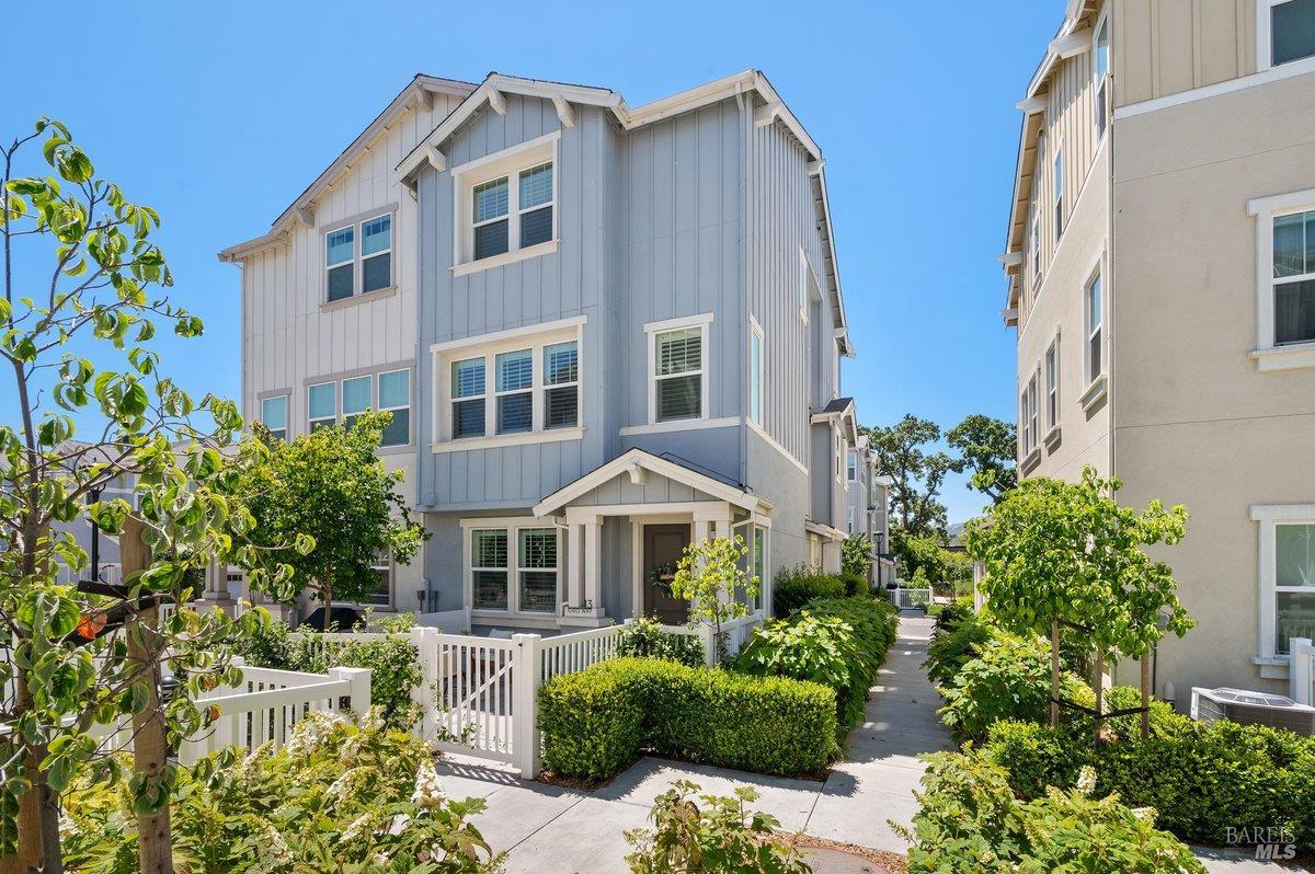 13 Idro Way Novato CA 94945