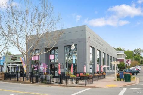 13 Idro Way Novato CA 94945
