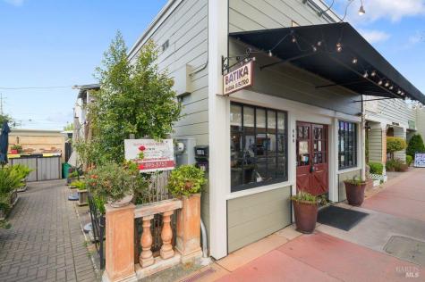 13 Idro Way Novato CA 94945