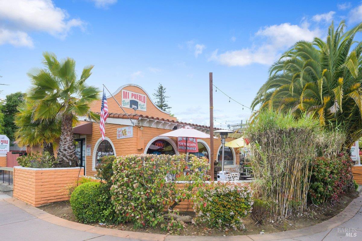 13 Idro Way Novato CA 94945