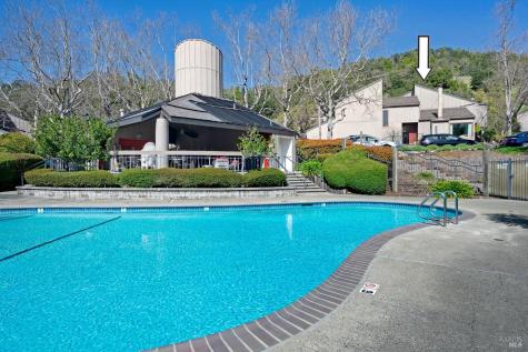 2 Mcintosh Court Novato CA 94949