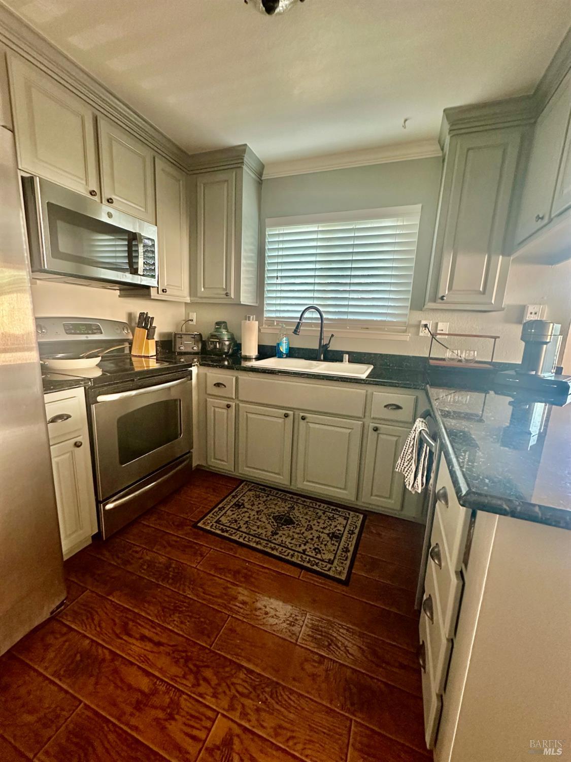 1475 Parkway Drive Rohnert Park CA 94928