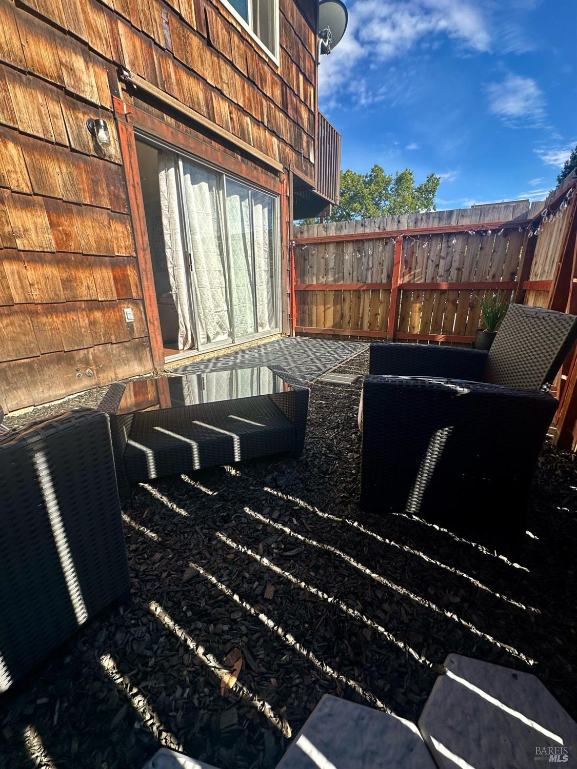 1475 Parkway Drive Rohnert Park CA 94928