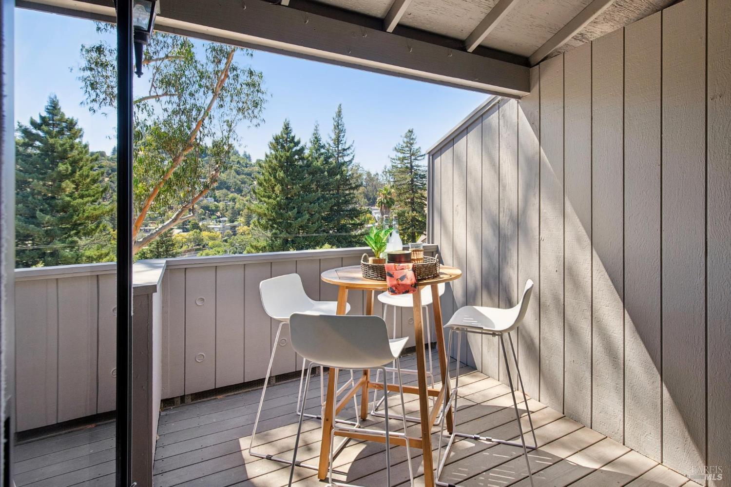 67 Corte Mesa Drive San Rafael CA 94901