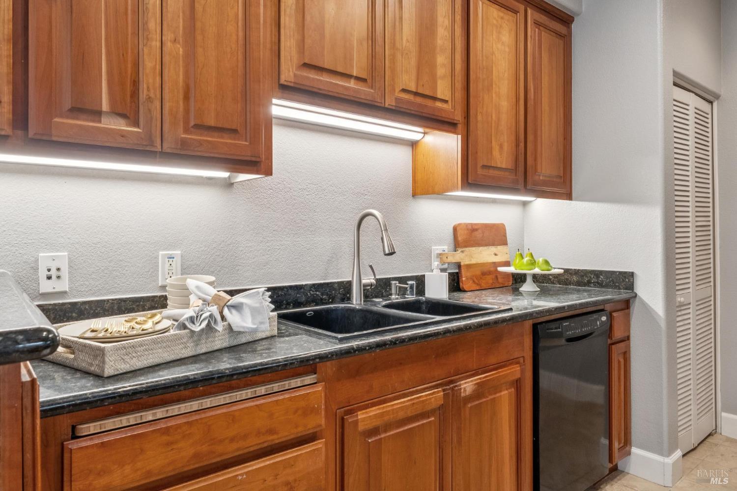 301 North Avenue San Rafael CA 94903
