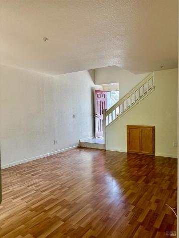 1549 Monarch Place Rohnert Park CA 94928