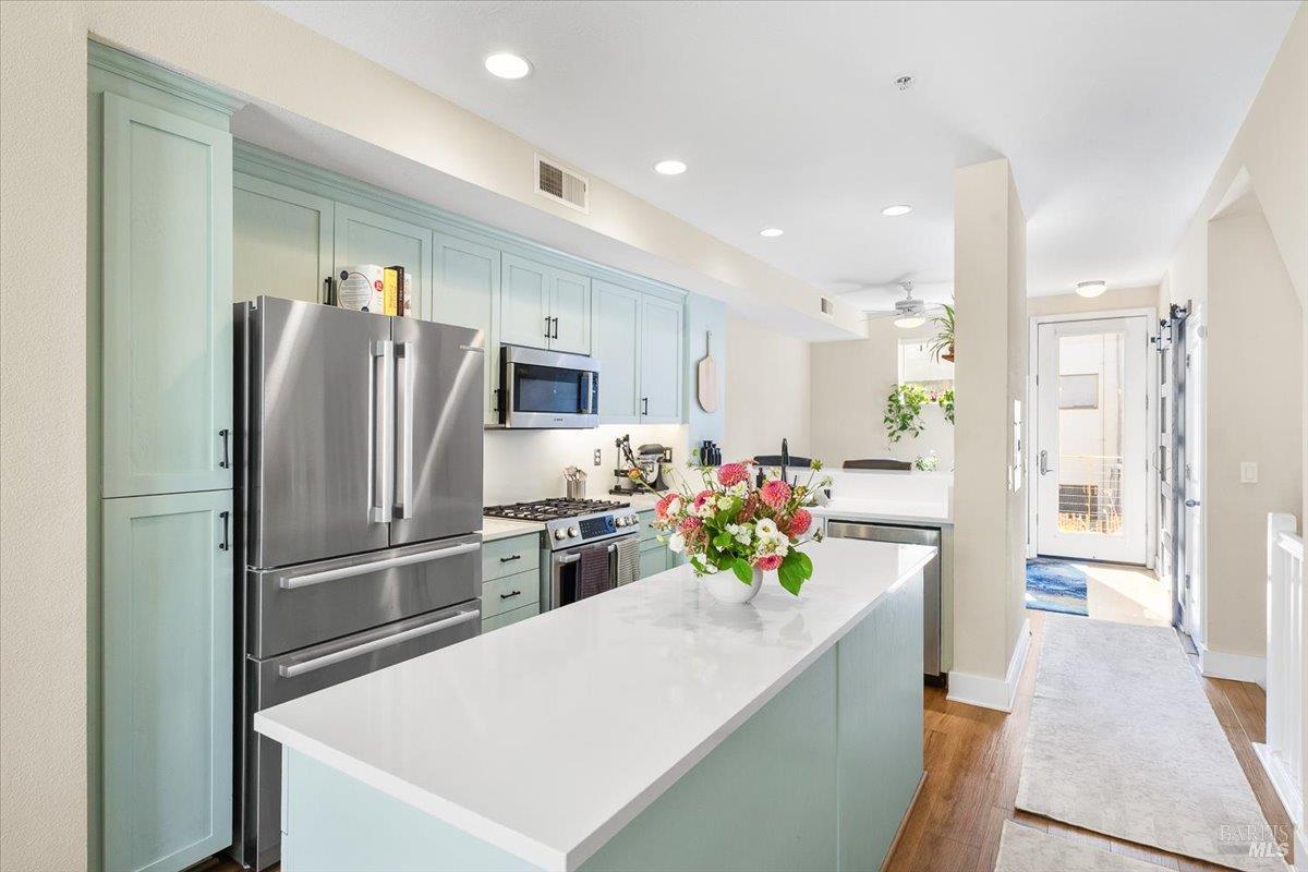 Rohnert Park CA, 310 City Center Drive