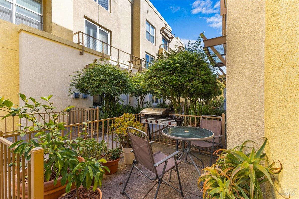310 City Center Drive Rohnert Park CA 94928
